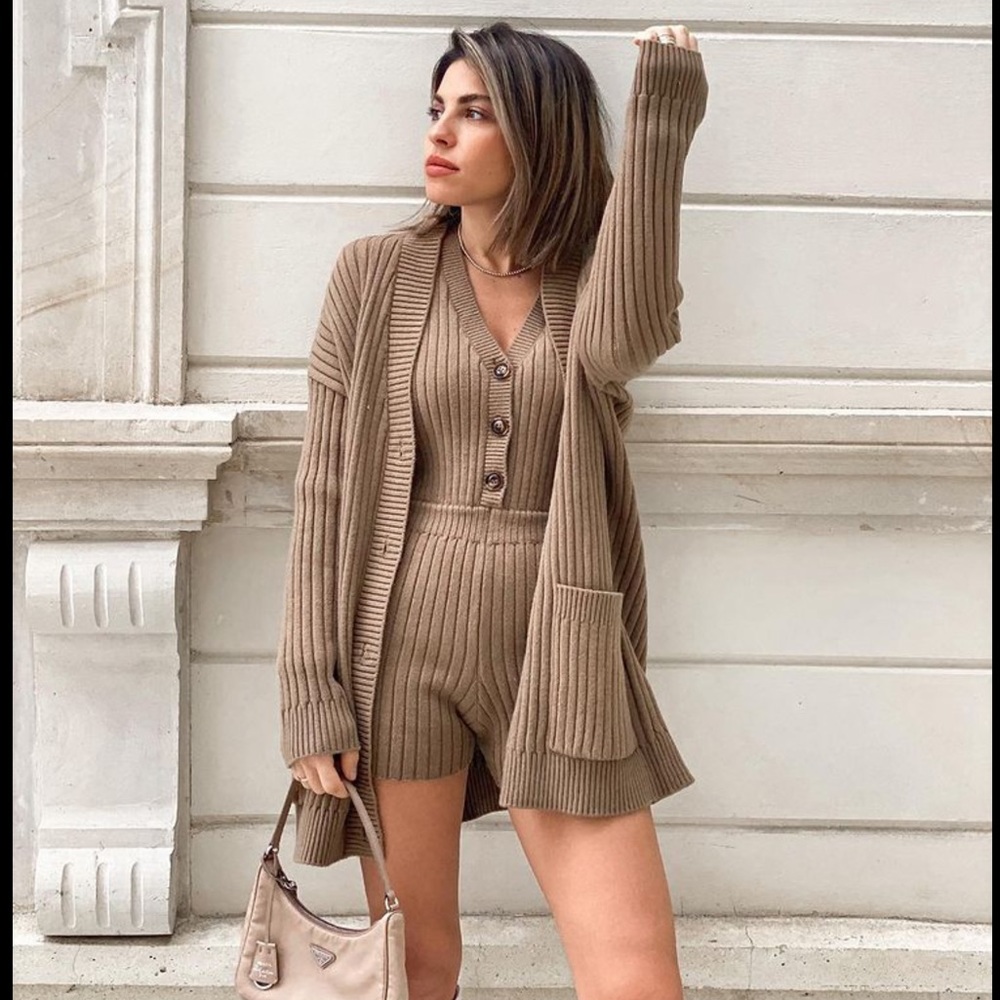 🤍 ZARA Ribbed Knit Romper Jumpsuit with matching Oversized Cardigan Sweater